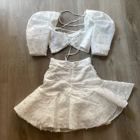 HELEN O’CONNOR paper daisy white 3d embellished crop top + mini Skirt Set XS NEW - Picture 4 of 10